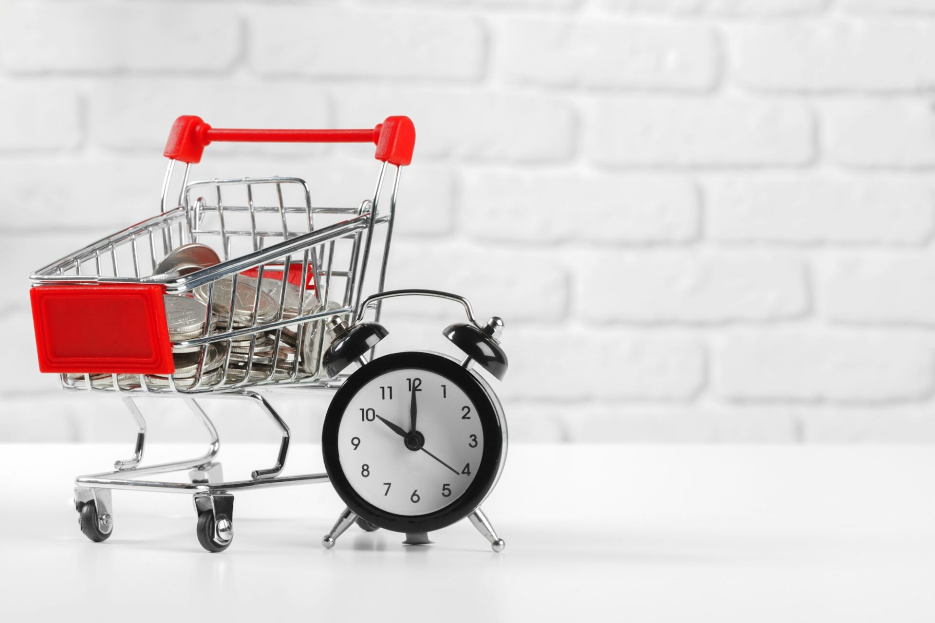 Time, e-commerce, saving and shopping concept